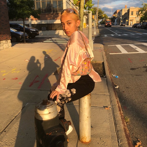 ITS ME CARRINGTON ๐ - Picture 3 of 4